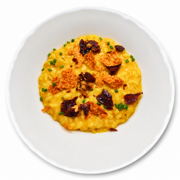 Risotto with pumpkin, rosemary, glazed chestnuts and chips of cured beef