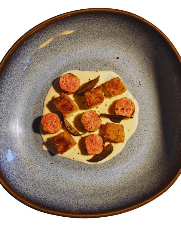 "Polenta & salsiccia su fonduta di taleggio e salvia al forno