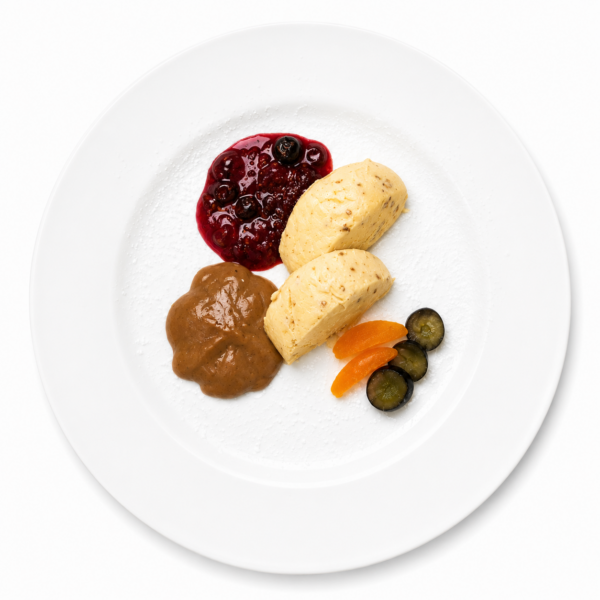 Semifreddo al croccante di nocciole con mousse al cioccolato e frutti di bosco