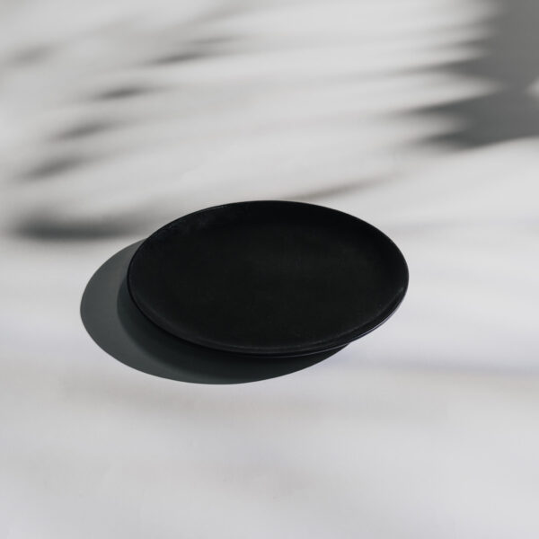 Carbon black flat