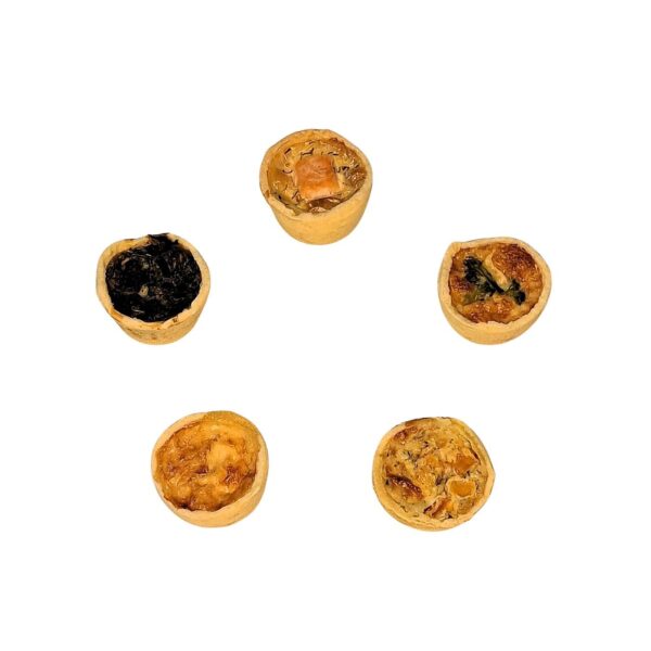 Quiches - Tartes mit zwei verschiedenen Füllungen saisonal 5x5 cm